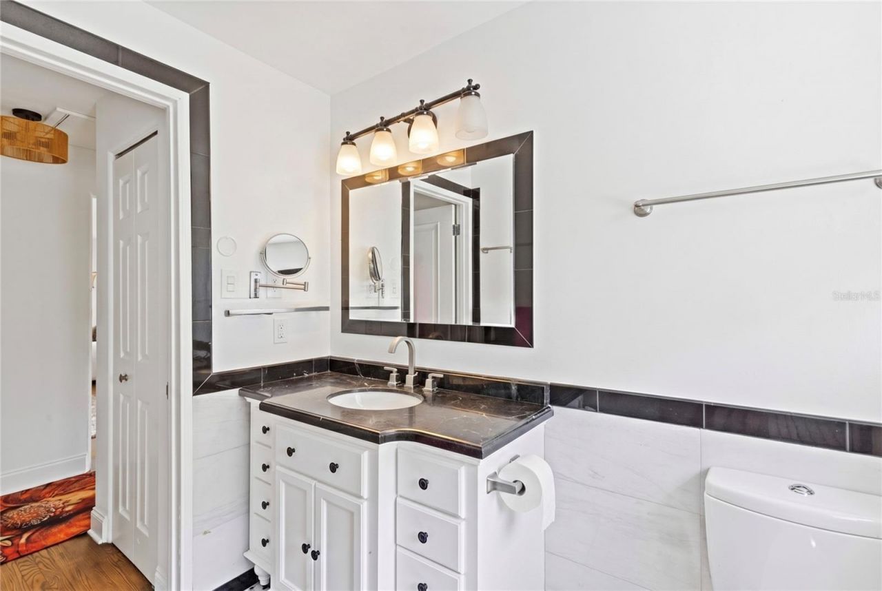 144 30th Avenue Ne, Saint Petersburg, FL 33704 Photo