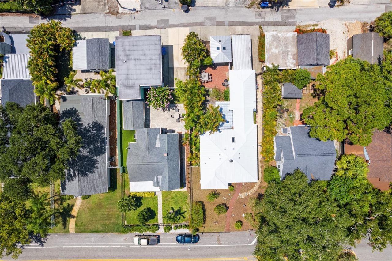 144 30th Avenue Ne, Saint Petersburg, FL 33704 Photo