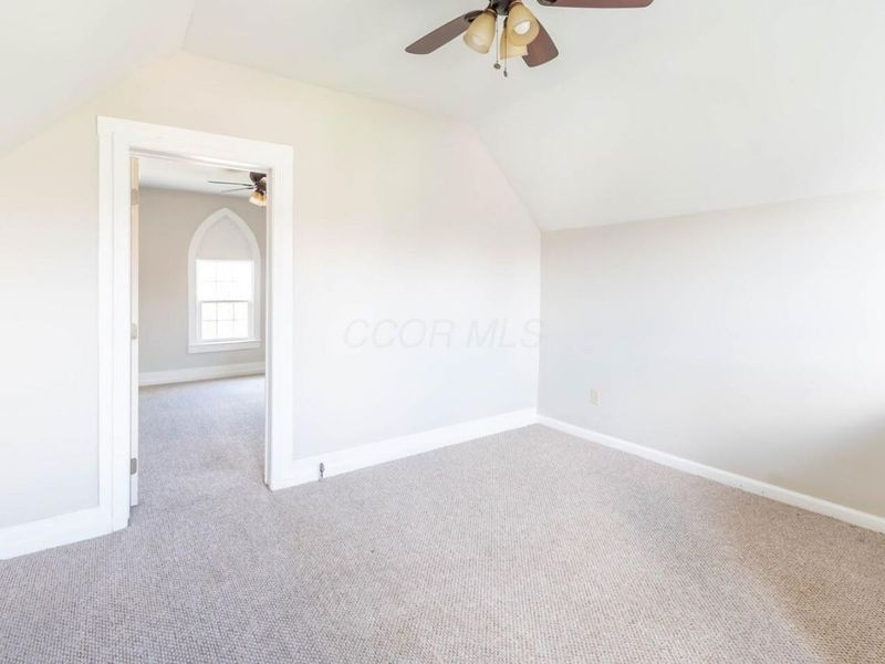 64 W Center Street , London, OH 43140 Photo 17