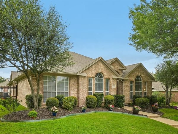 421 Durrand Oak Drive, Keller, TX 76248