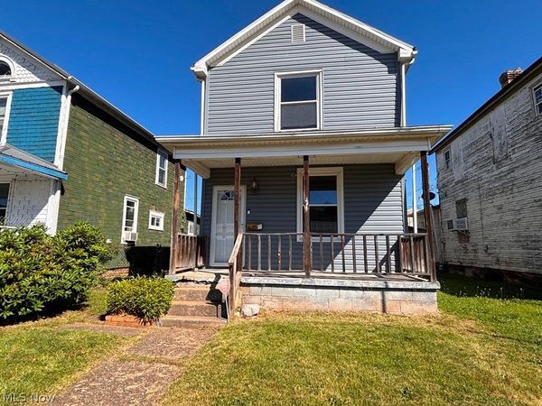 529 Railroad Street , Chester, WV 26034