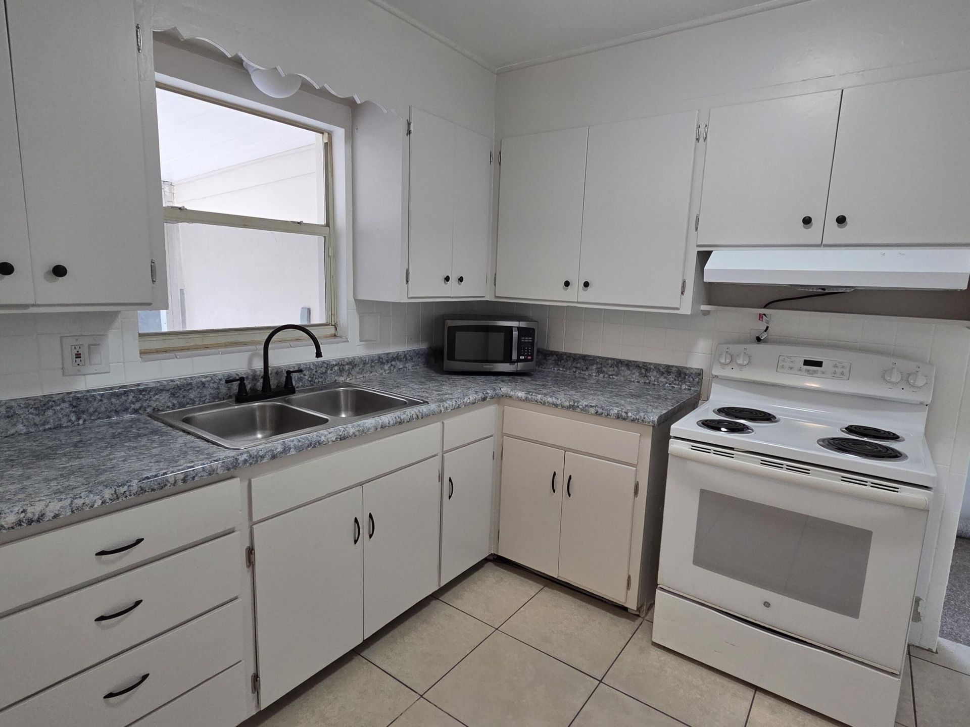 715 S C Street, Lake Worth, FL 33460 Photo