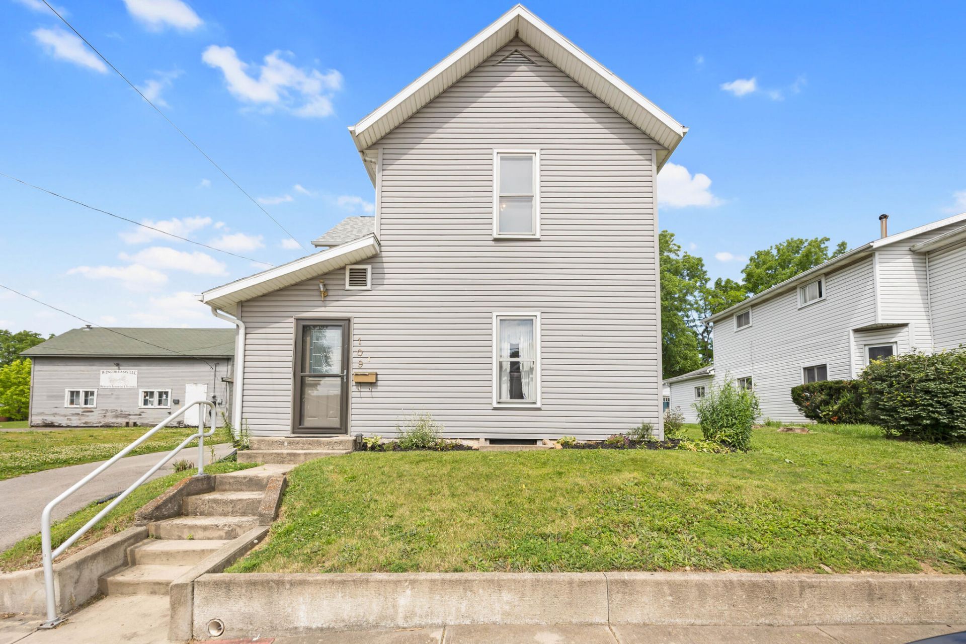109 N Springhill Street, Bellefontaine, OH 43311 Main Photo