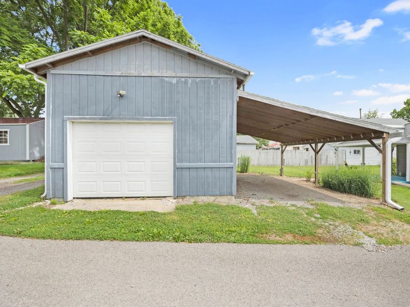 109 N Springhill Street, Bellefontaine, OH 43311 Photo 8