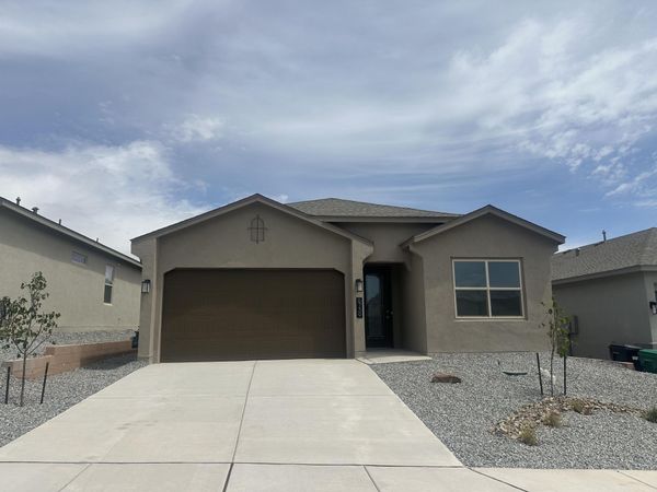6739 Clayton Drive NE, Rio Rancho, NM 87144