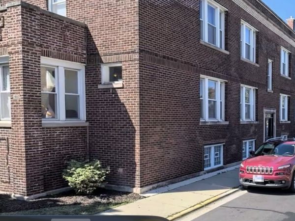 1900 Harvey Avenue, Unit 2W, Berwyn, IL 60402