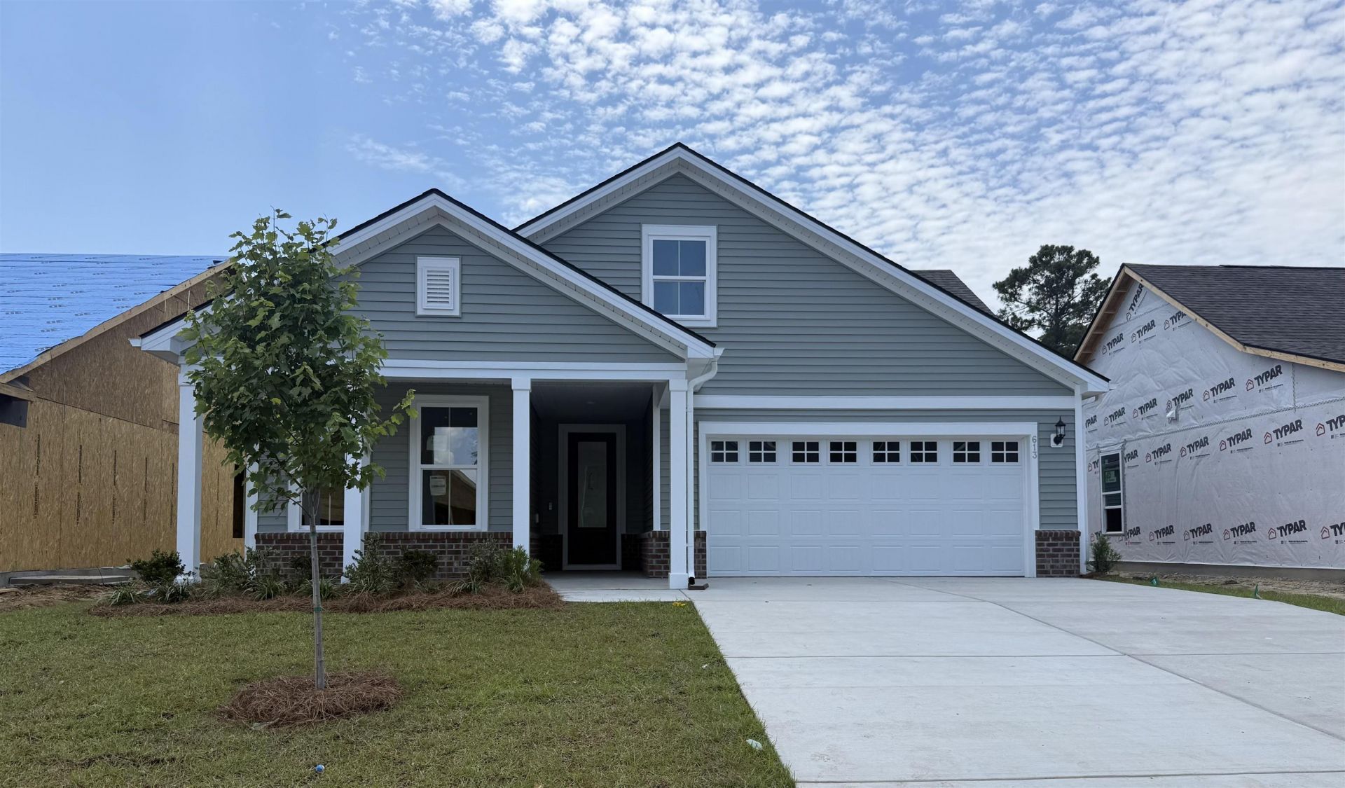 613 Palm Bay Dr.  Photo 1