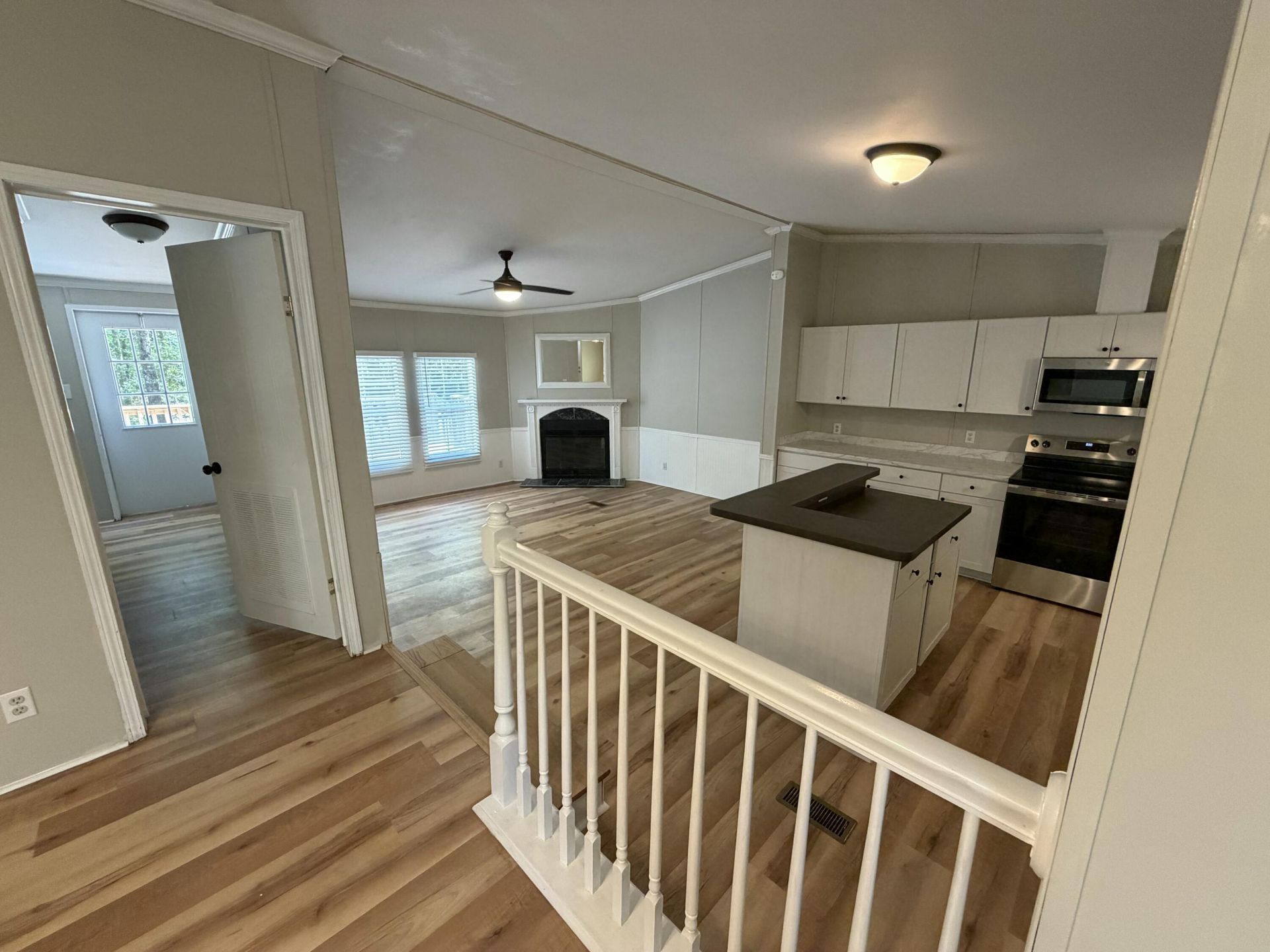 189 Barons Road Photo 8
