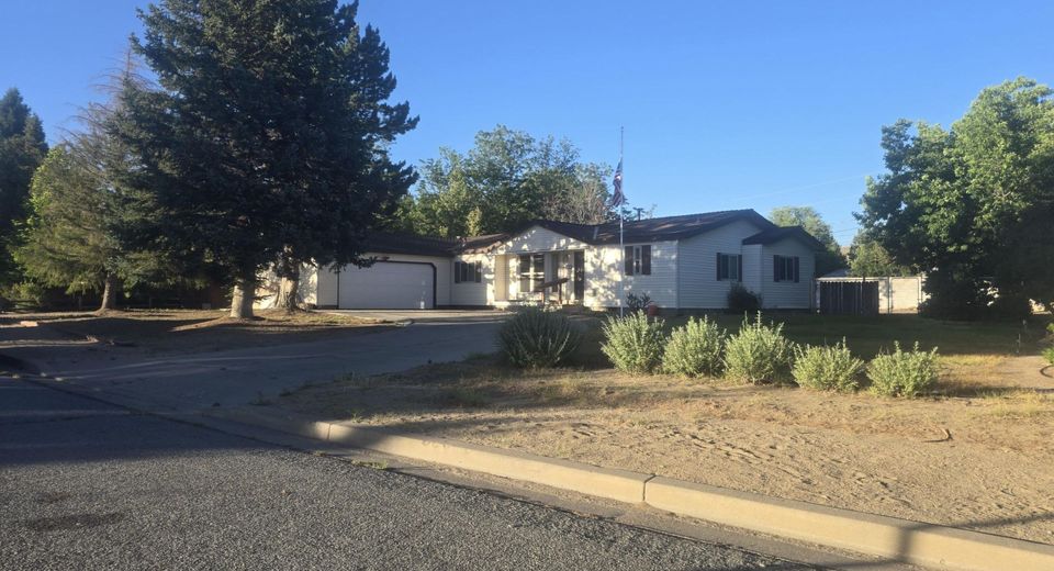 3900 Puffin Street, Reno, NV 89508 Photo