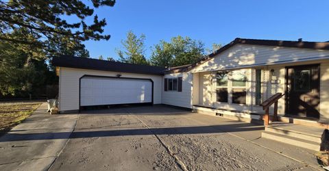 3900 Puffin Street, Reno, NV 89508 Photo