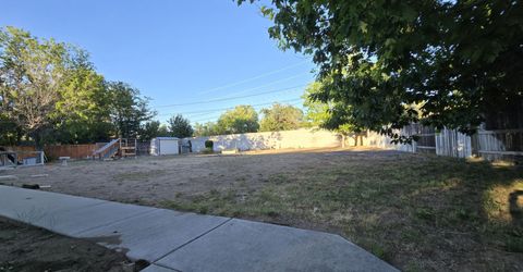 3900 Puffin Street, Reno, NV 89508 Photo