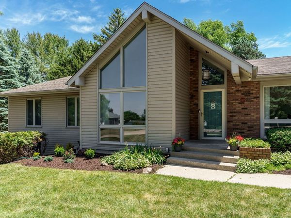 11335 Bayberry Drive, ROSCOE, IL 61073