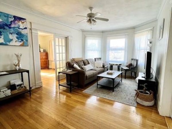1504 Commonwealth Ave, Unit 5G, Boston, MA 02435