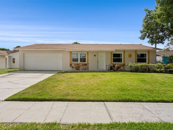 131 FLOWER QUEEN COURT , ORLANDO, FL 32807