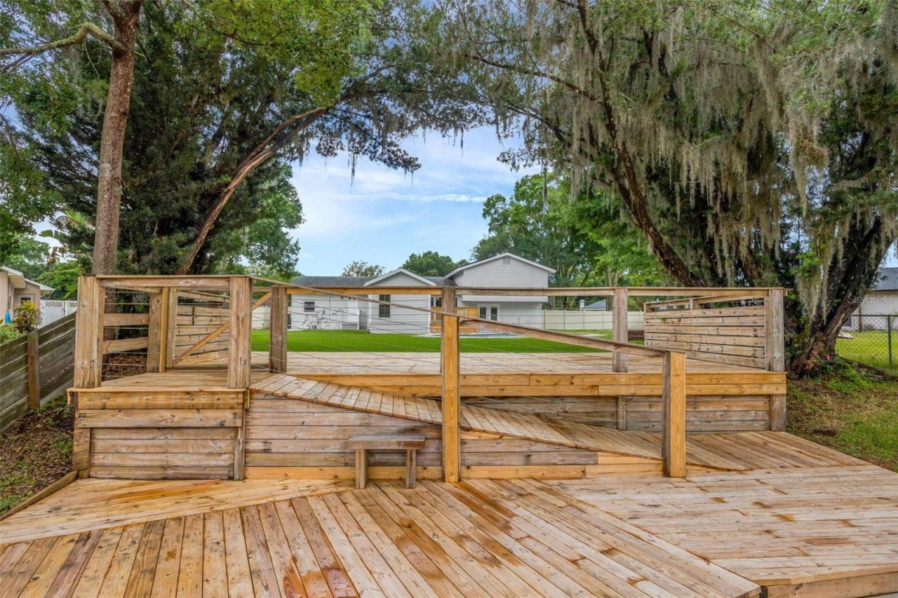 22369 Southshore Drive, Land O Lakes, FL 34639 Photo