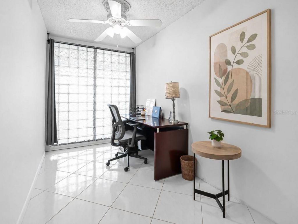 2780 N Riverside Drive , Unit 502, Tampa, FL 33602 Photo