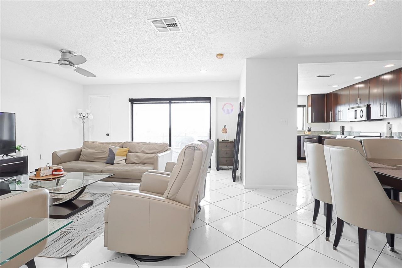 2780 N Riverside Drive , Unit 502, Tampa, FL 33602 Photo