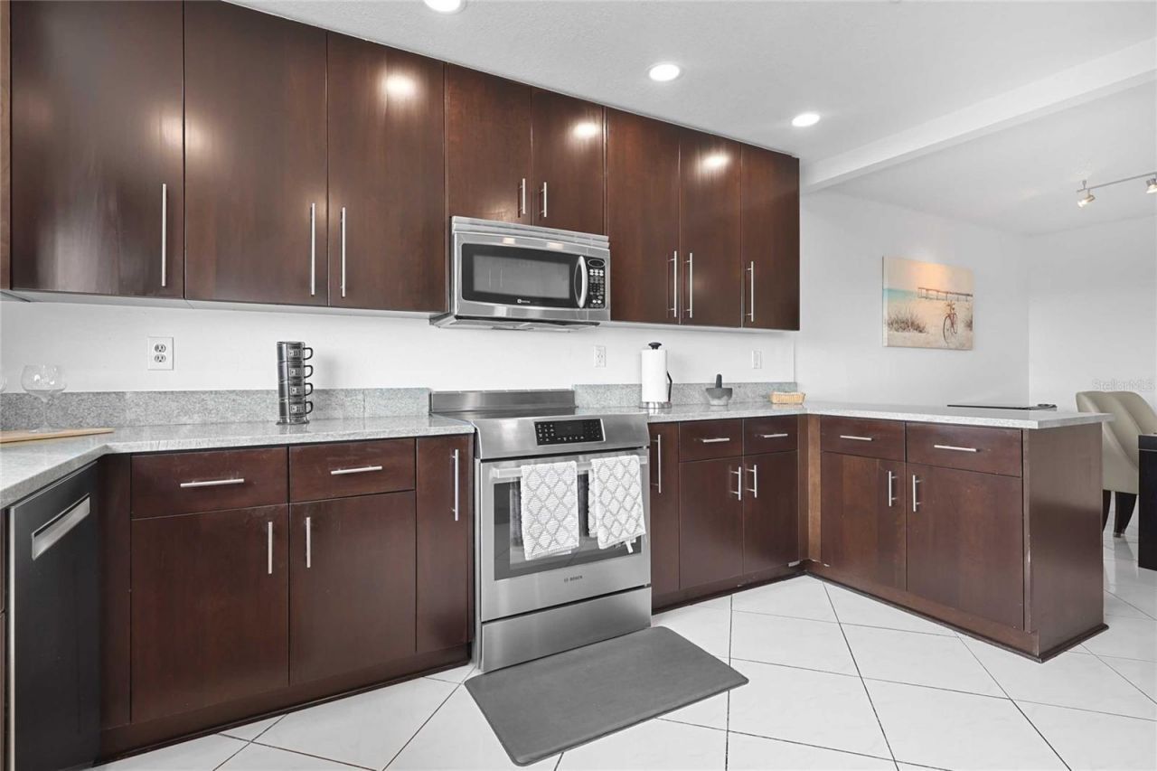 2780 N Riverside Drive , Unit 502, Tampa, FL 33602 Photo
