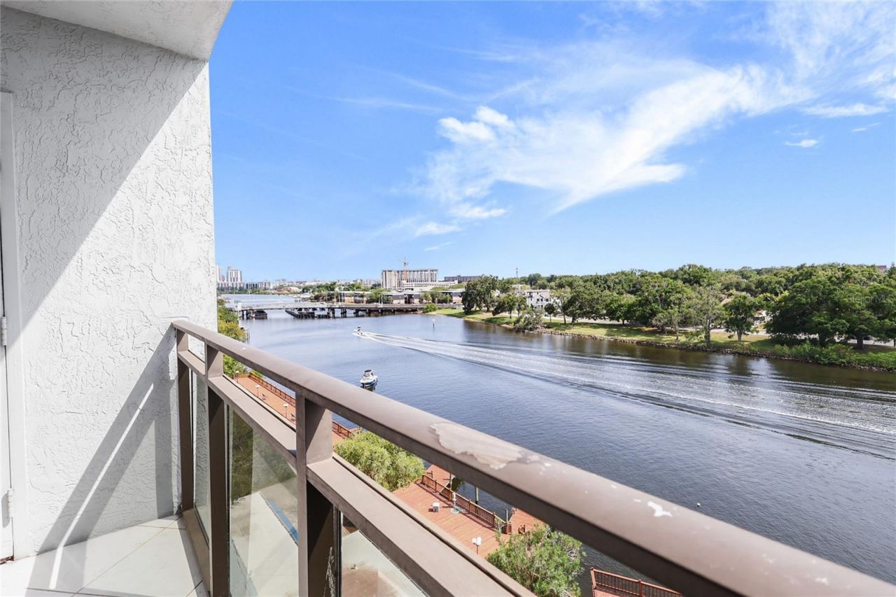 2780 N Riverside Drive , Unit 502, Tampa, FL 33602 Photo
