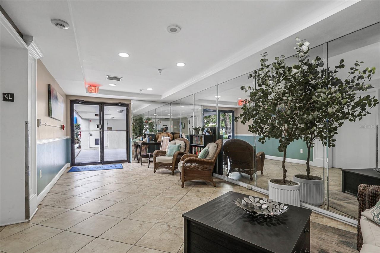 2780 N Riverside Drive , Unit 502, Tampa, FL 33602 Photo