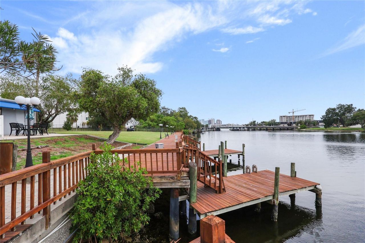 2780 N Riverside Drive , Unit 502, Tampa, FL 33602 Photo