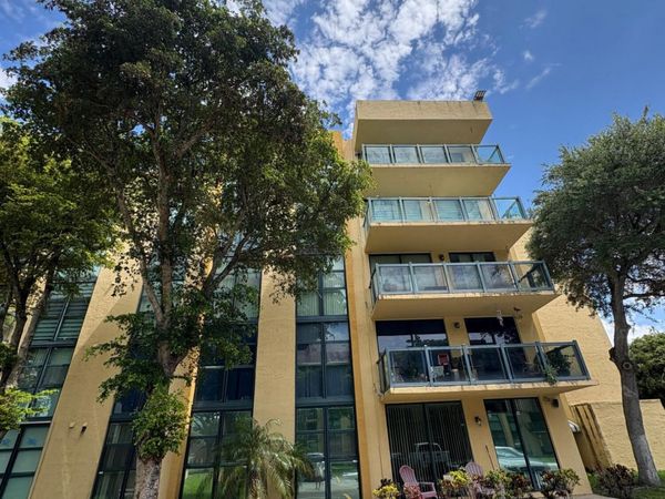 11800 SW 18th Street, Unit 108, Miami, FL 33175
