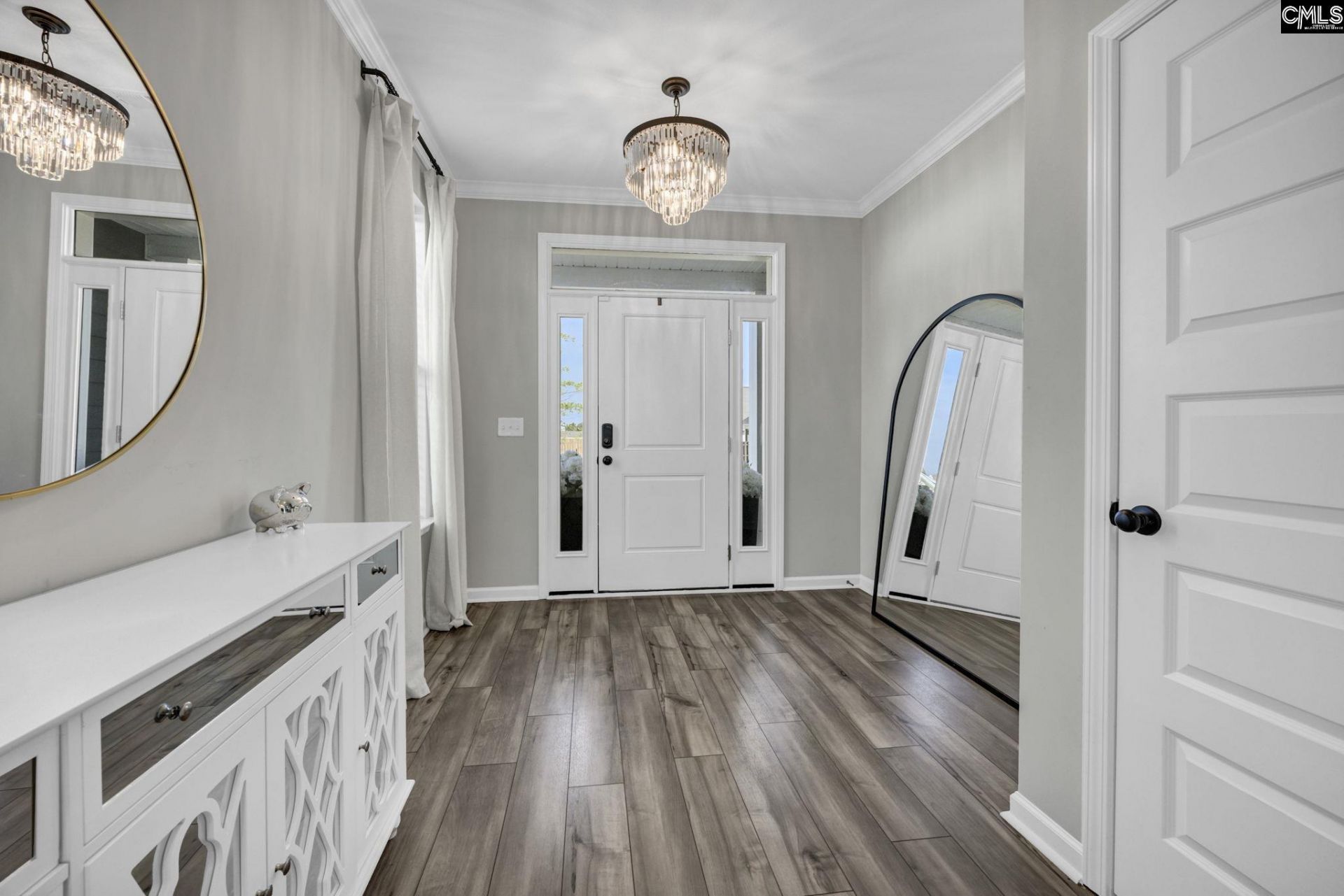438 Gatesbrook Drive  Photo 6