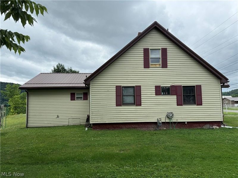 2014 Ohio Avenue, East Liverpool, OH 43920 Photo 4