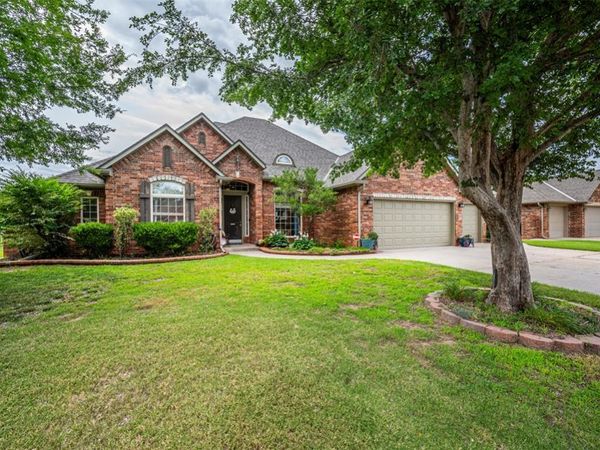 11009 Fairway Avenue, Oklahoma City, OK 73170