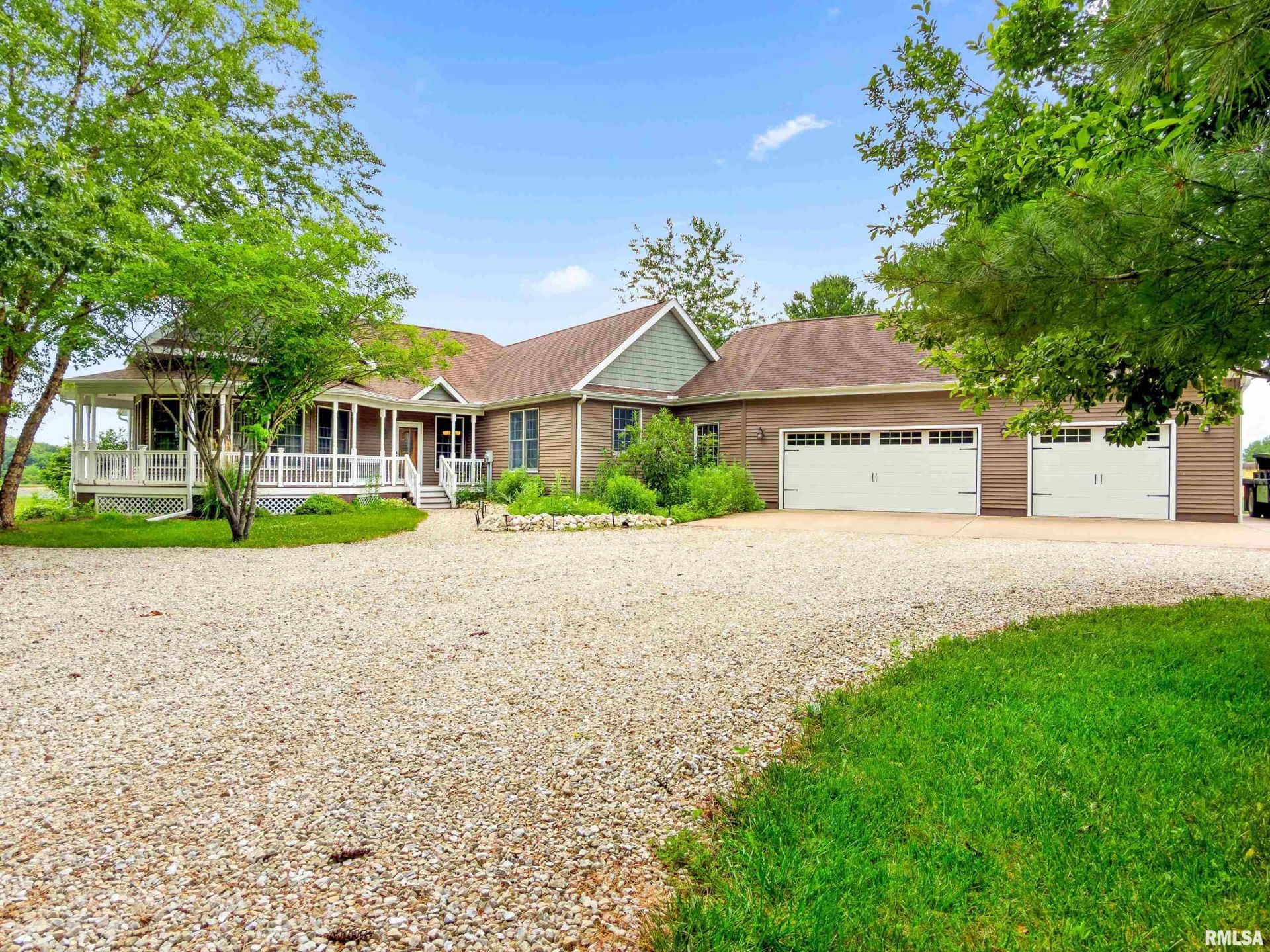 25479 N Boatdock Road, Canton, IL 61520 Main Photo