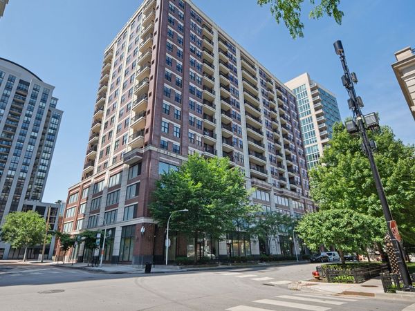 451 W Huron Street , Unit 612, Chicago, IL 60654