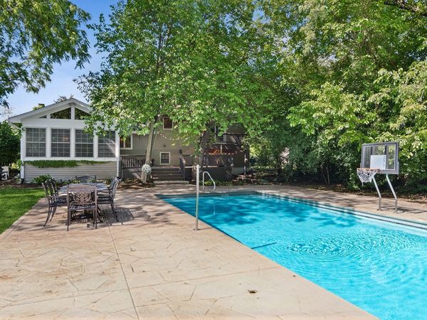 1336 Foxglove Drive , Batavia, IL 60510
