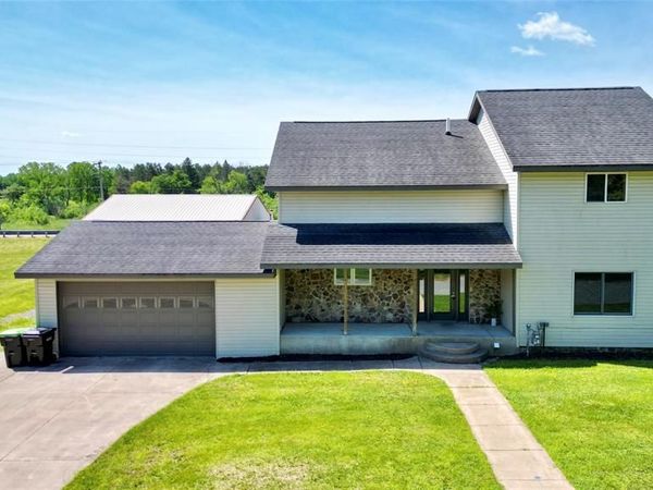 410 4th Street, Fairchild, WI 54741