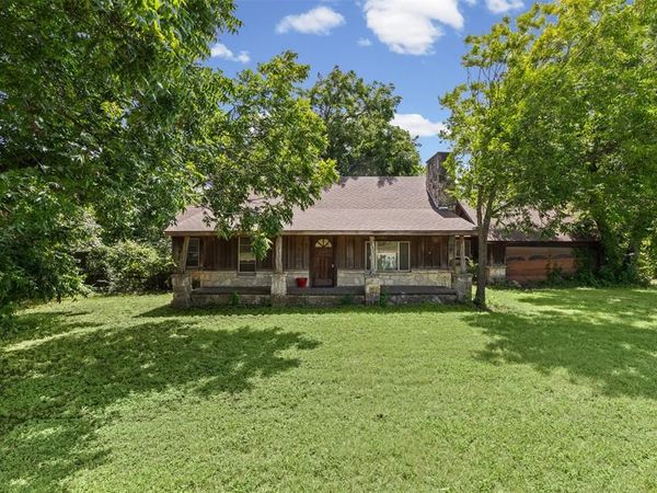8401 Fm 2738, Burleson, TX 76028