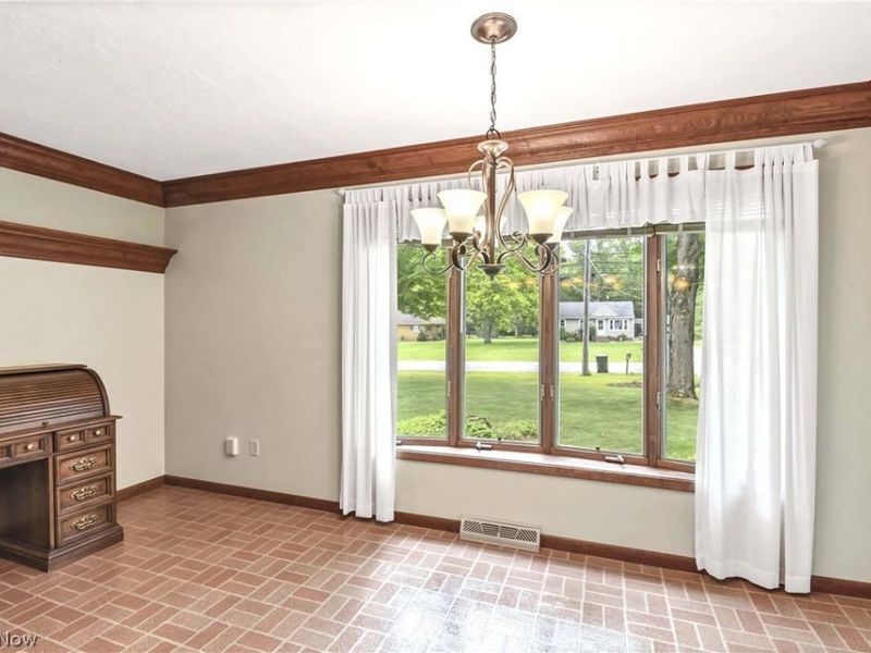 5884 Akins Road , North Royalton, OH 44133 Photo 16