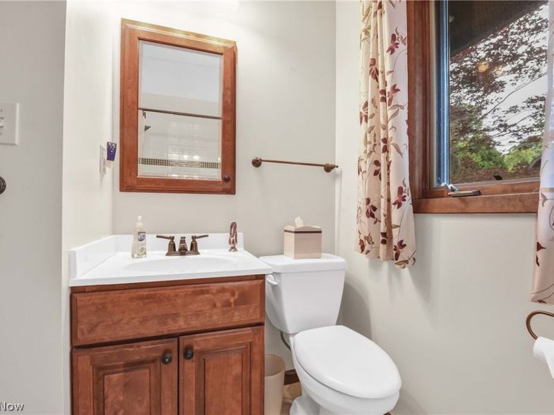 5884 Akins Road , North Royalton, OH 44133 Photo 20