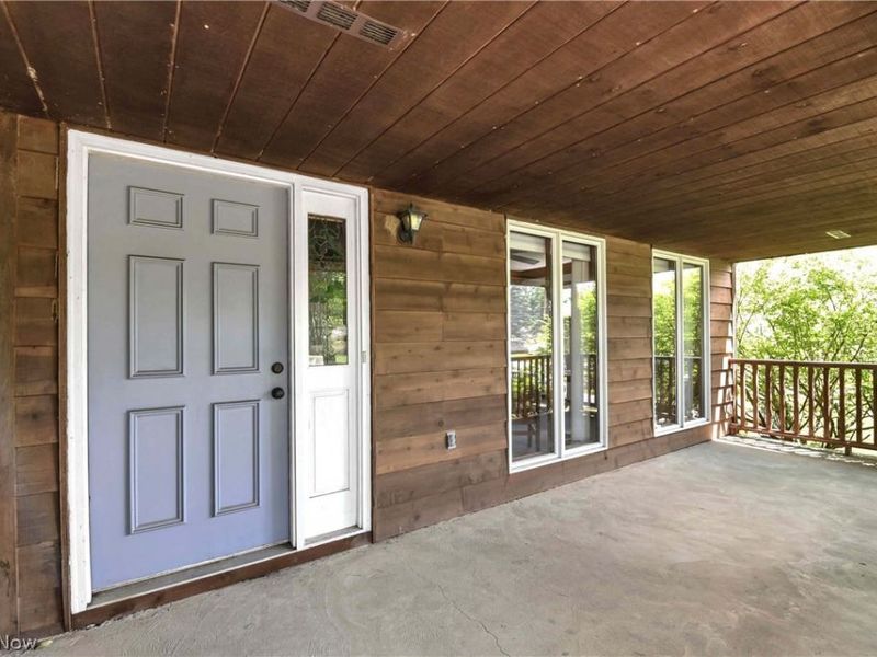 5884 Akins Road , North Royalton, OH 44133 Photo 3