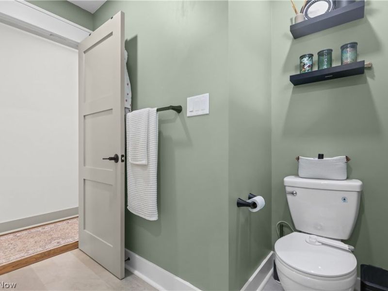 8667 N Leroy Road , Westfield Center, OH 44251 Photo 14