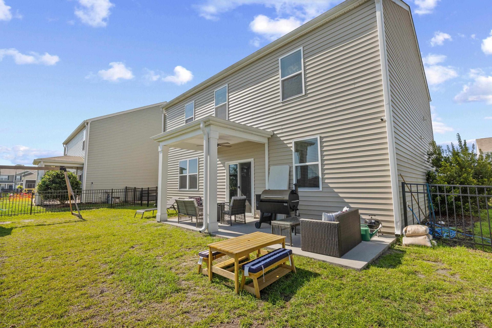 916 Blue Point Dr. Photo 38