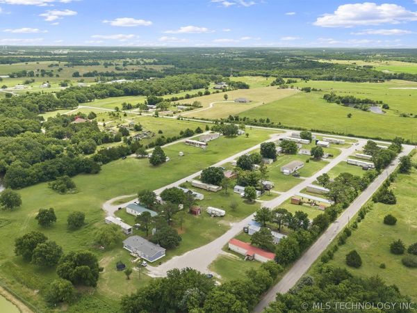18 Hayward , Ardmore, OK 73401