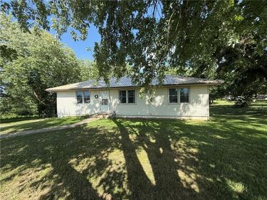 14701 Tillman Road, Smithville, MO 64089