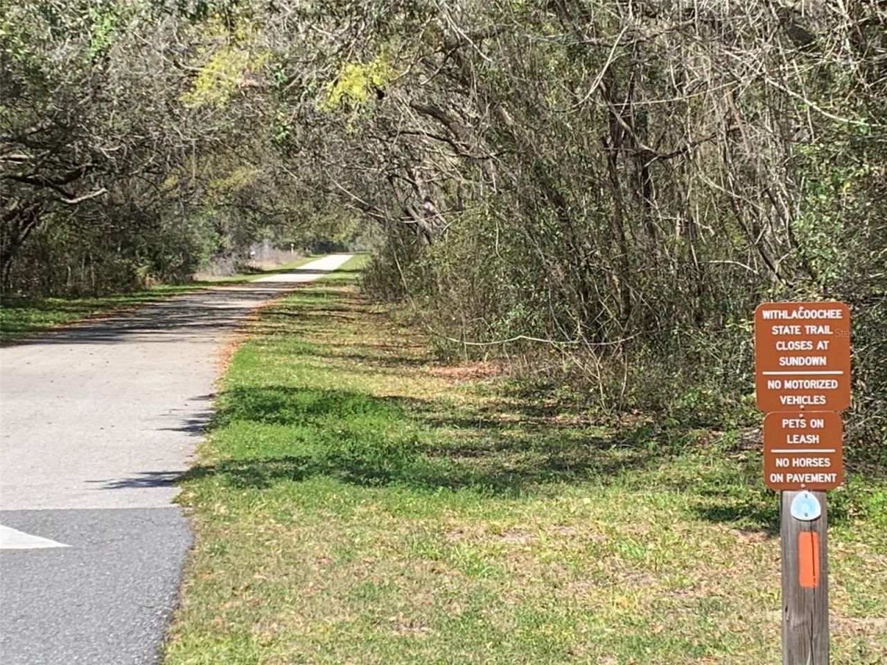 547 W Homeway Loop , Dunnellon, FL 34434 Photo