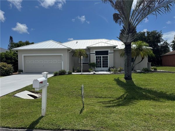 4800 48th Avenue, Vero Beach, FL 32967