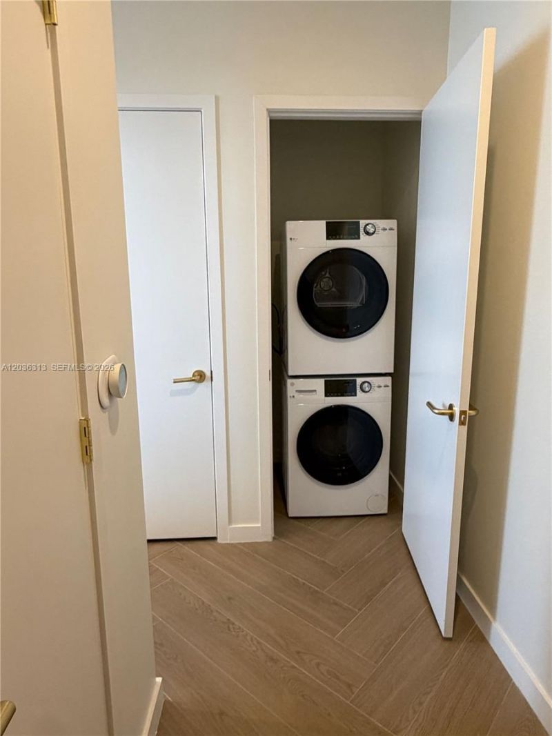 2700 NW 2nd Av , Unit 822, Miami, FL 33127 Photo