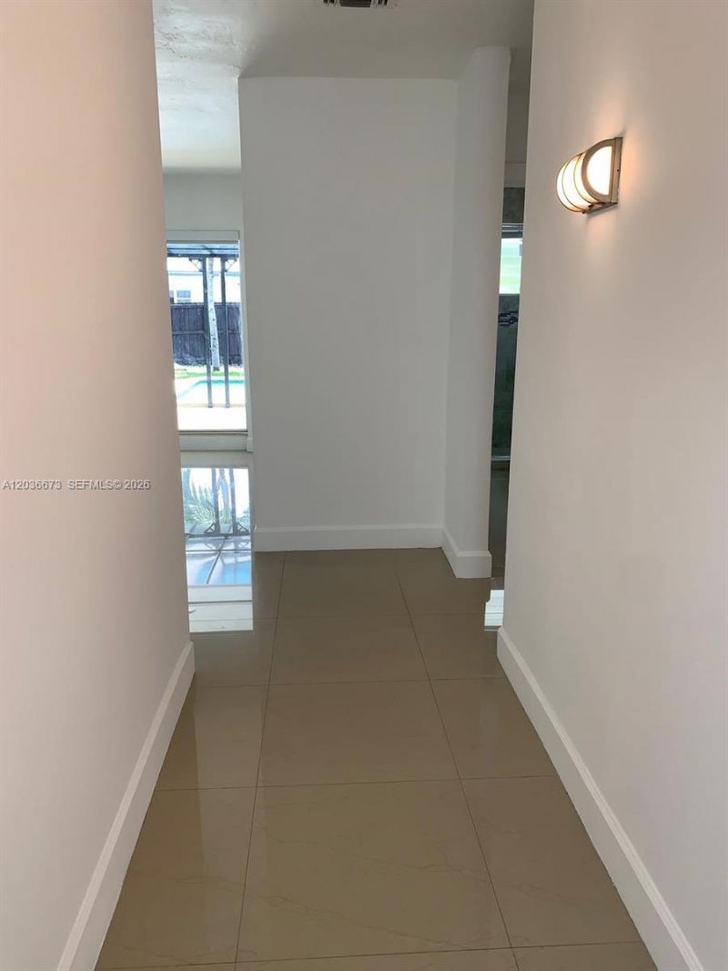 2025 SW 84th Ct, Miami, FL 33155 Photo