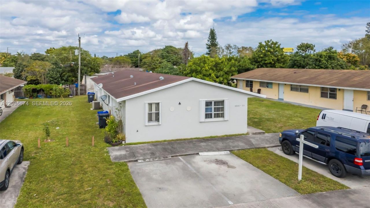 6331 Pierce St , Unit 1, Hollywood, FL 33024 Photo
