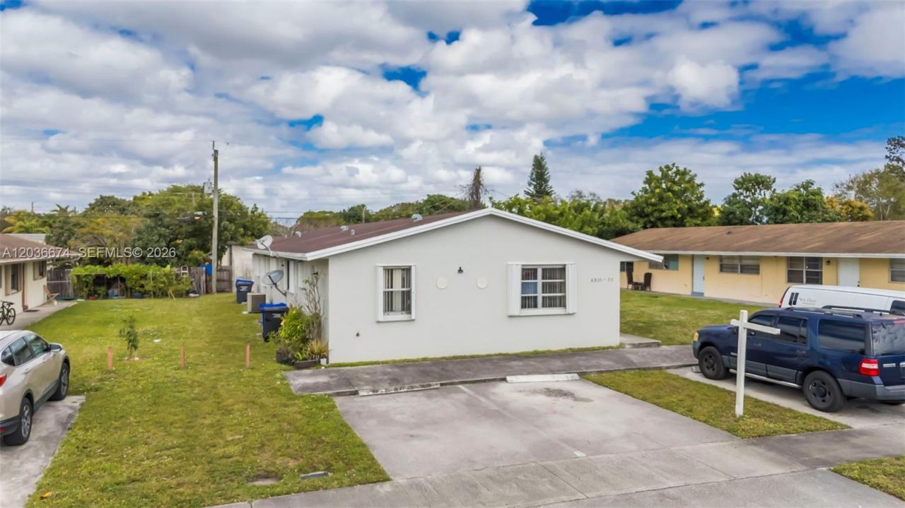 6331 Pierce St , Unit 1, Hollywood, FL 33024 Photo