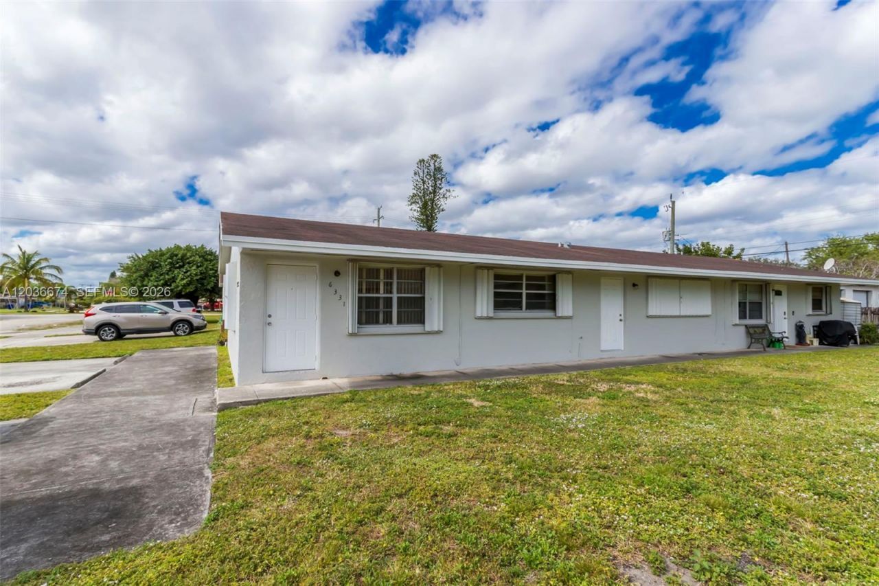 6331 Pierce St , Unit 1, Hollywood, FL 33024 Photo