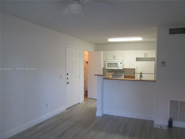 4361 W Mcnab Rd , Unit 13, Pompano Beach, FL 33069