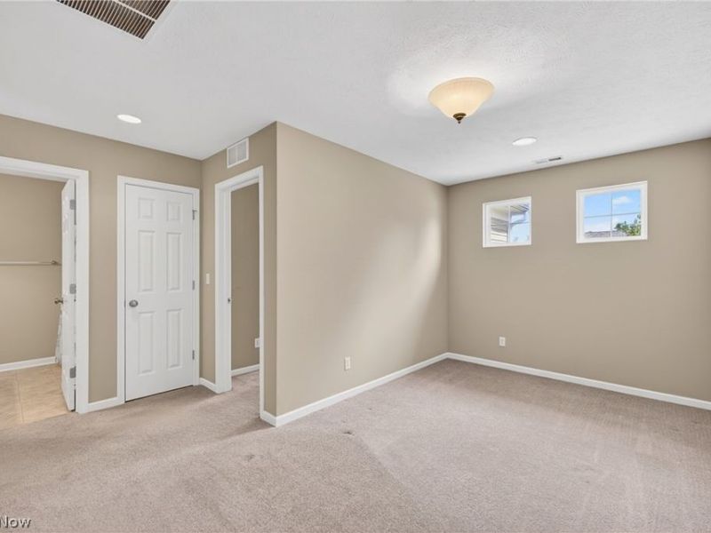 8334 Beaumont Drive , Mentor, OH 44060 Photo 32